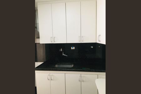 Apartamento para alugar com 80m², 2 quartos e 1 vaga Apartamento para alugar com 80m², 2 quartos e 1 vagaCozinha