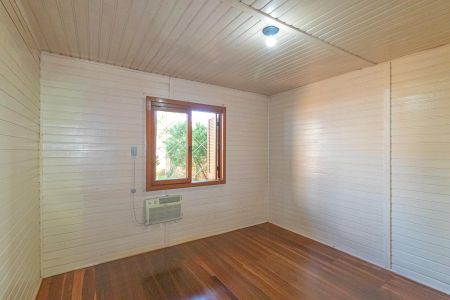 Casa à venda com 200m², 2 quartos e 2 vagasQuarto 2