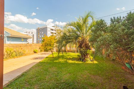 Casa à venda com 200m², 2 quartos e 2 vagasVista do Quarto 2