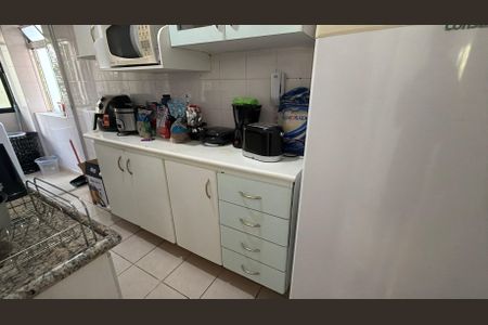 Apartamento à venda com 61m², 2 quartos e 1 vagaCozinha