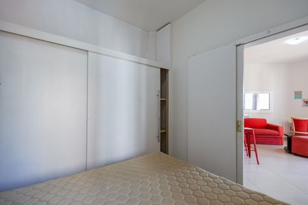 Quarto de apartamento à venda com 1 quarto, 40m² em Jardim Ampliacao, São Paulo
