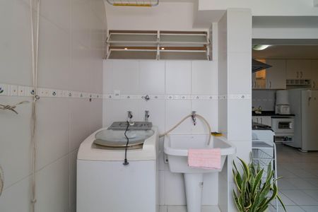 Apartamento à venda com 127m², 3 quartos e 1 vaga Apartamento à venda com 127m², 3 quartos e 1 vagaÁrea de Serviço