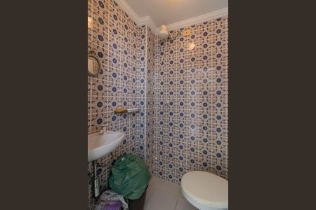 Apartamento à venda com 127m², 3 quartos e 1 vaga Apartamento à venda com 127m², 3 quartos e 1 vagaBanheiro de serviço