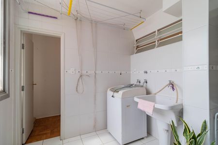 Apartamento à venda com 127m², 3 quartos e 1 vaga Apartamento à venda com 127m², 3 quartos e 1 vagaÁrea de Serviço