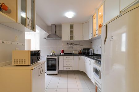 Apartamento à venda com 127m², 3 quartos e 1 vaga Apartamento à venda com 127m², 3 quartos e 1 vagaCozinha