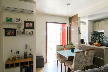 Sala de apartamento à venda com 2 quartos, 55m² em Fátima, Canoas