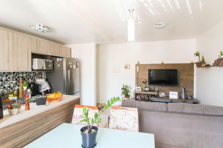 Apartamento à venda com 55m², 2 quartos e 1 vaga Apartamento à venda com 55m², 2 quartos e 1 vagaSala