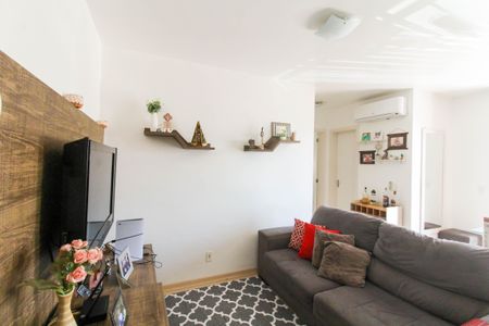 Sala de apartamento à venda com 2 quartos, 55m² em Fátima, Canoas