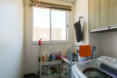 Apartamento à venda com 55m², 2 quartos e 1 vaga Apartamento à venda com 55m², 2 quartos e 1 vagaCozinha e Área de Serviço