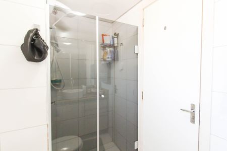 Apartamento à venda com 55m², 2 quartos e 1 vaga Apartamento à venda com 55m², 2 quartos e 1 vagaBanheiro