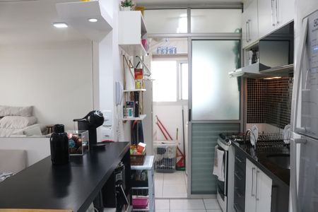 Apartamento à venda com 65m², 3 quartos e 2 vagasCozinha