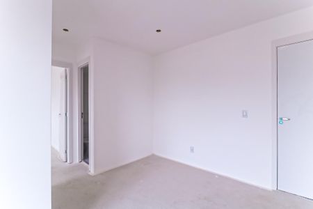 Sala de apartamento para alugar com 2 quartos, 50m² em Todos Os Santos, Rio de Janeiro