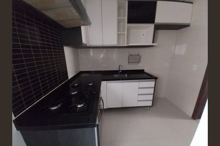 Apartamento à venda com 2 quartos, 47m² em São Pedro, Osasco
