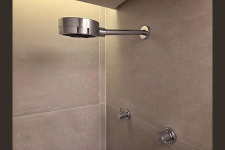 Studio para alugar com 45m², 1 quarto e 1 vaga Studio para alugar com 45m², 1 quarto e 1 vagaBanheiro