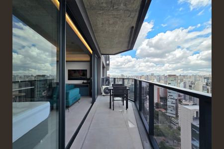 Studio para alugar com 45m², 1 quarto e 1 vaga Studio para alugar com 45m², 1 quarto e 1 vagaVaranda