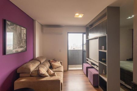 Sala de apartamento para alugar com 1 quarto, 35m² em Centro, Curitiba
