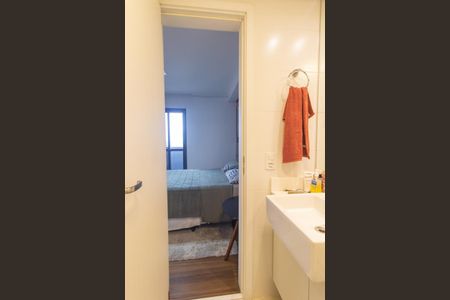 Apartamento para alugar com 35m², 1 quarto e sem vaga Apartamento para alugar com 35m², 1 quarto e sem vagaBanheiro da Suíte