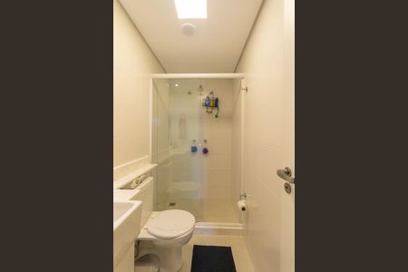 Banheiro da Suíte de apartamento para alugar com 1 quarto, 35m² em Centro, Curitiba