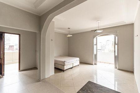 Studio à venda com 58m², 1 quarto e sem vaga Studio à venda com 58m², 1 quarto e sem vagaStudio
