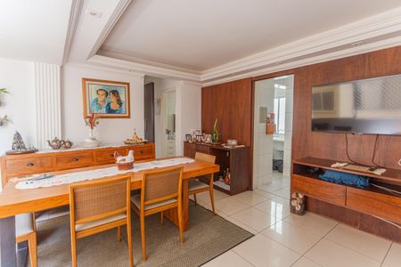 Sala de apartamento à venda com 3 quartos, 822m² em Floresta, Belo Horizonte