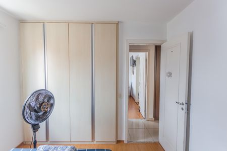 Apartamento à venda com 82m², 3 quartos e 2 vagas Apartamento à venda com 82m², 3 quartos e 2 vagasQuarto 2