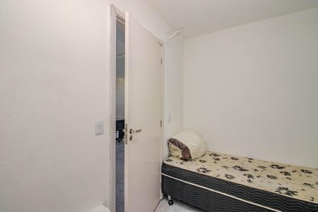 Quarto 1 de apartamento para alugar com 2 quartos, 120m² em Vila Jardim, Porto Alegre