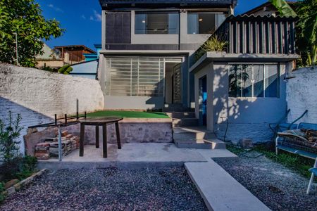 Apartamento para alugar com 120m², 2 quartos e 1 vagaÁrea de Serviço