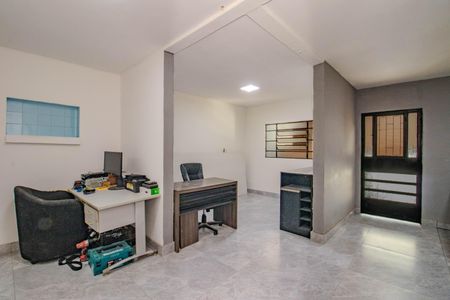 Sala de apartamento para alugar com 2 quartos, 120m² em Vila Jardim, Porto Alegre