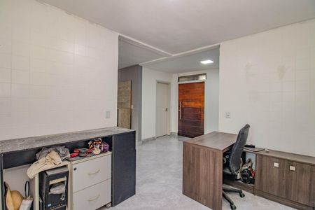 Sala de apartamento para alugar com 2 quartos, 120m² em Vila Jardim, Porto Alegre