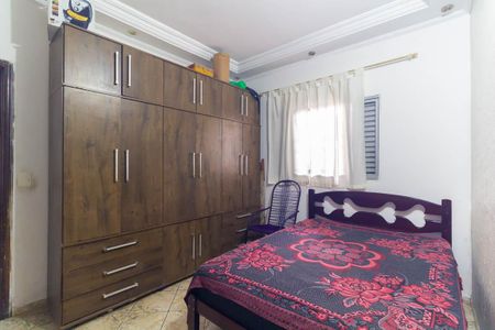 Casa à venda com 80m², 2 quartos e 2 vagas Casa à venda com 80m², 2 quartos e 2 vagasSúite