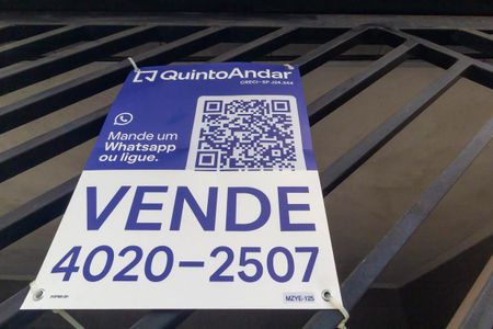 Casa à venda com 80m², 2 quartos e 2 vagas Casa à venda com 80m², 2 quartos e 2 vagasPlaca