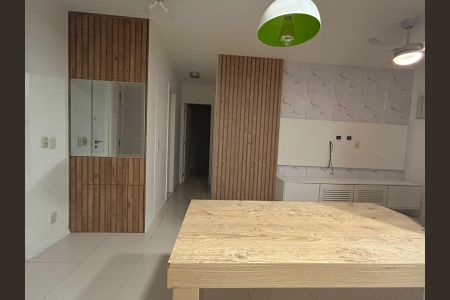 Sala de apartamento para alugar com 2 quartos, 60m² em Freguesia (Jacarepaguá), Rio de Janeiro