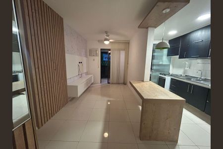 Sala de apartamento para alugar com 2 quartos, 60m² em Freguesia (Jacarepaguá), Rio de Janeiro