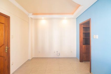 Sala  de apartamento para alugar com 1 quarto, 55m² em Centro Histórico, Porto Alegre