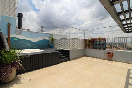 Apartamento à venda com 172m², 2 quartos e 3 vagas Apartamento à venda com 172m², 2 quartos e 3 vagasCobertura