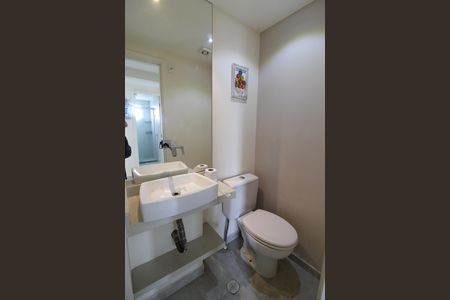 Apartamento à venda com 172m², 2 quartos e 3 vagas Apartamento à venda com 172m², 2 quartos e 3 vagasLavabo