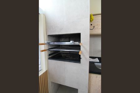 Apartamento à venda com 172m², 2 quartos e 3 vagas Apartamento à venda com 172m², 2 quartos e 3 vagasCobertura