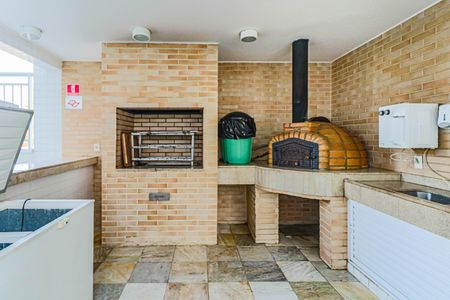 Apartamento à venda com 172m², 2 quartos e 3 vagas Apartamento à venda com 172m², 2 quartos e 3 vagasÁrea comum - Churrasqueira