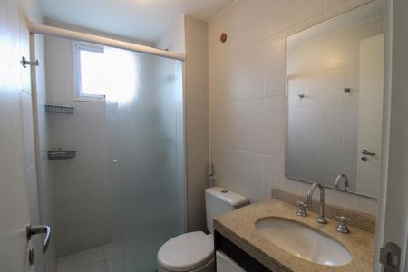 Apartamento à venda com 172m², 2 quartos e 3 vagas Apartamento à venda com 172m², 2 quartos e 3 vagasBanheiro