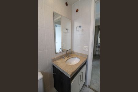 Apartamento à venda com 172m², 2 quartos e 3 vagas Apartamento à venda com 172m², 2 quartos e 3 vagasBanheiro