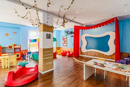 Apartamento à venda com 172m², 2 quartos e 3 vagas Apartamento à venda com 172m², 2 quartos e 3 vagasBrinquedoteca