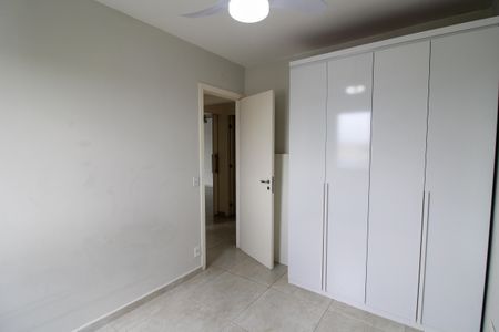 Apartamento à venda com 172m², 2 quartos e 3 vagas Apartamento à venda com 172m², 2 quartos e 3 vagasQuarto 3