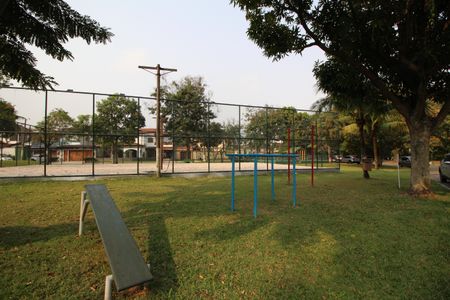 Casa de condomínio à venda com 154m², 4 quartos e 2 vagasÁrea Comum - Academia Externa