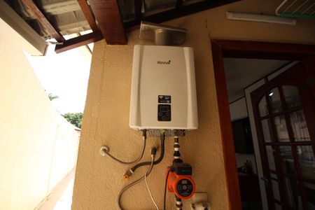 Casa de condomínio à venda com 154m², 4 quartos e 2 vagasÁrea de Serviço