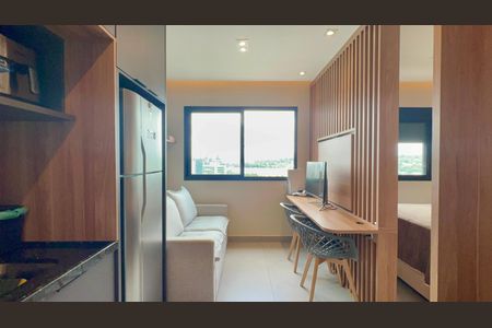 Sala de kitnet/studio para alugar com 1 quarto, 25m² em Pinheiros, São Paulo