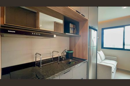 Studio para alugar com 25m², 1 quarto e sem vaga Studio para alugar com 25m², 1 quarto e sem vagaCozinha