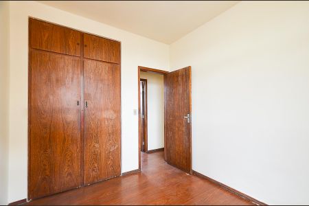 Quarto 1 de apartamento para alugar com 2 quartos, 64m² em Floresta, Belo Horizonte