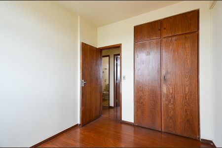Apartamento para alugar com 64m², 2 quartos e sem vagaQuarto 2