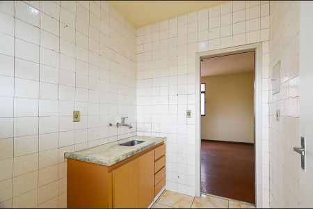 Apartamento para alugar com 64m², 2 quartos e sem vagaCozinha