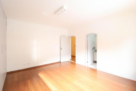 Casa para alugar com 1 quarto, 90m² em Vila Irmaos Arnoni, São Paulo